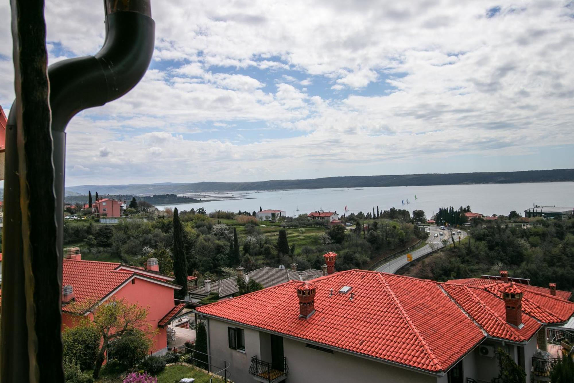 Apartments Apartim Пиран Экстерьер фото